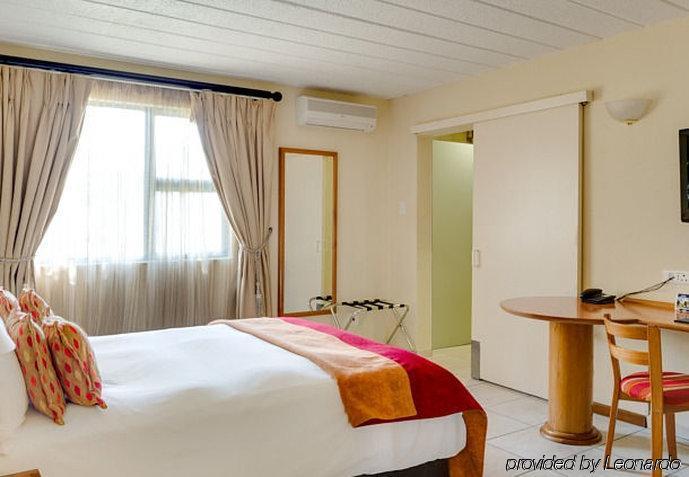 Protea Hotel By Marriott Polokwane Landmark Ngoại thất bức ảnh