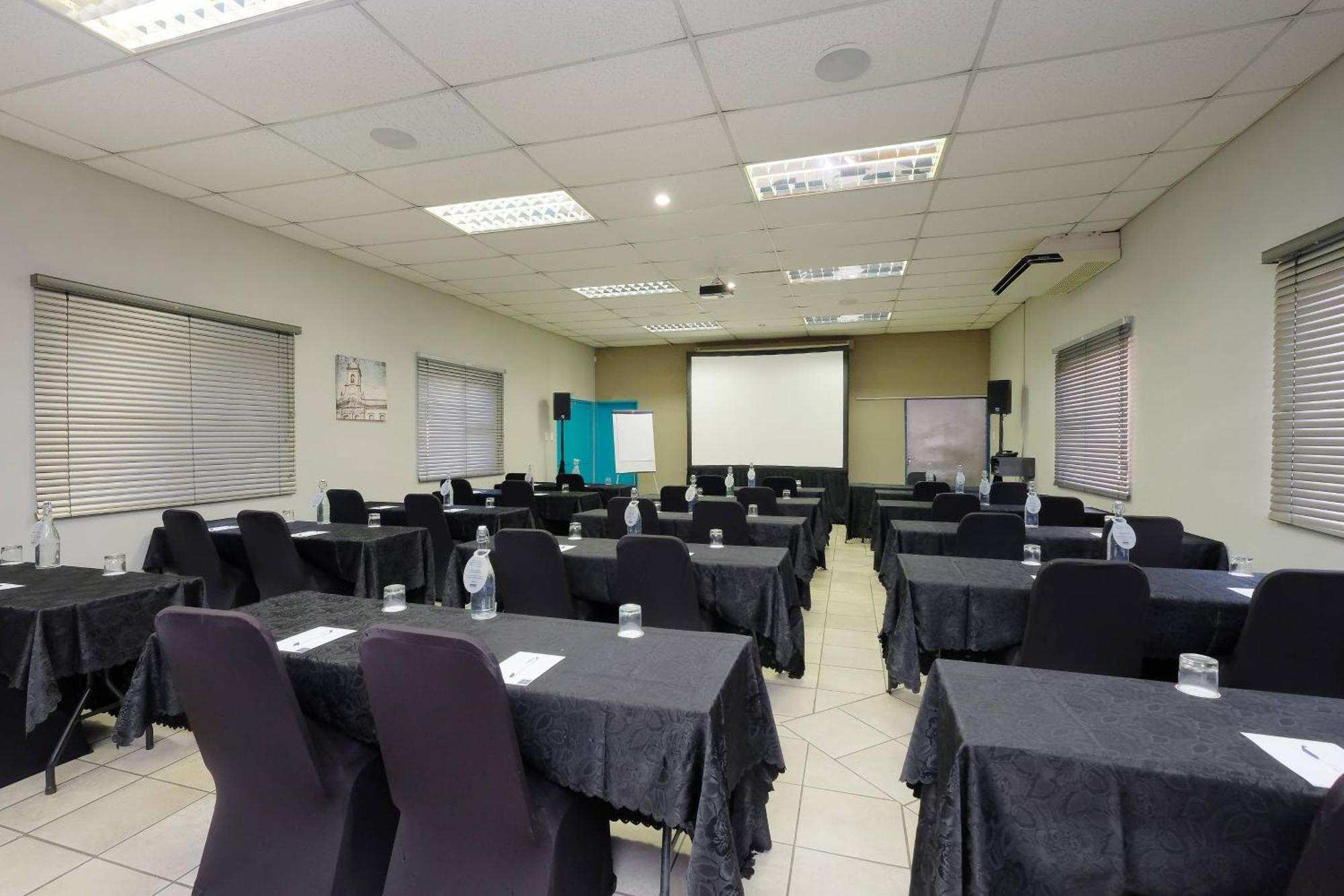 Protea Hotel By Marriott Polokwane Landmark Ngoại thất bức ảnh