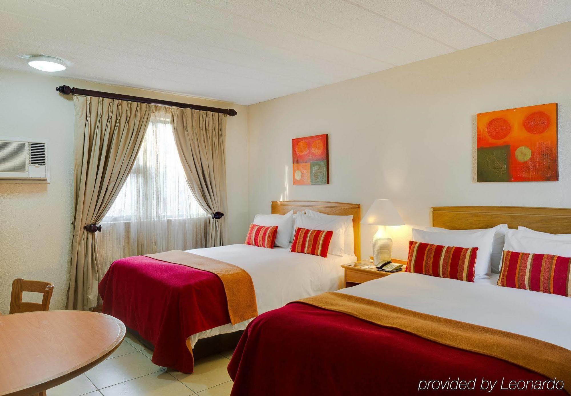 Protea Hotel By Marriott Polokwane Landmark Ngoại thất bức ảnh